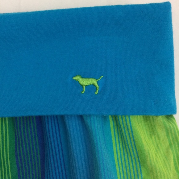 Victoria’s Secret PINK green & blue pajama capris - Picture 3 of 6